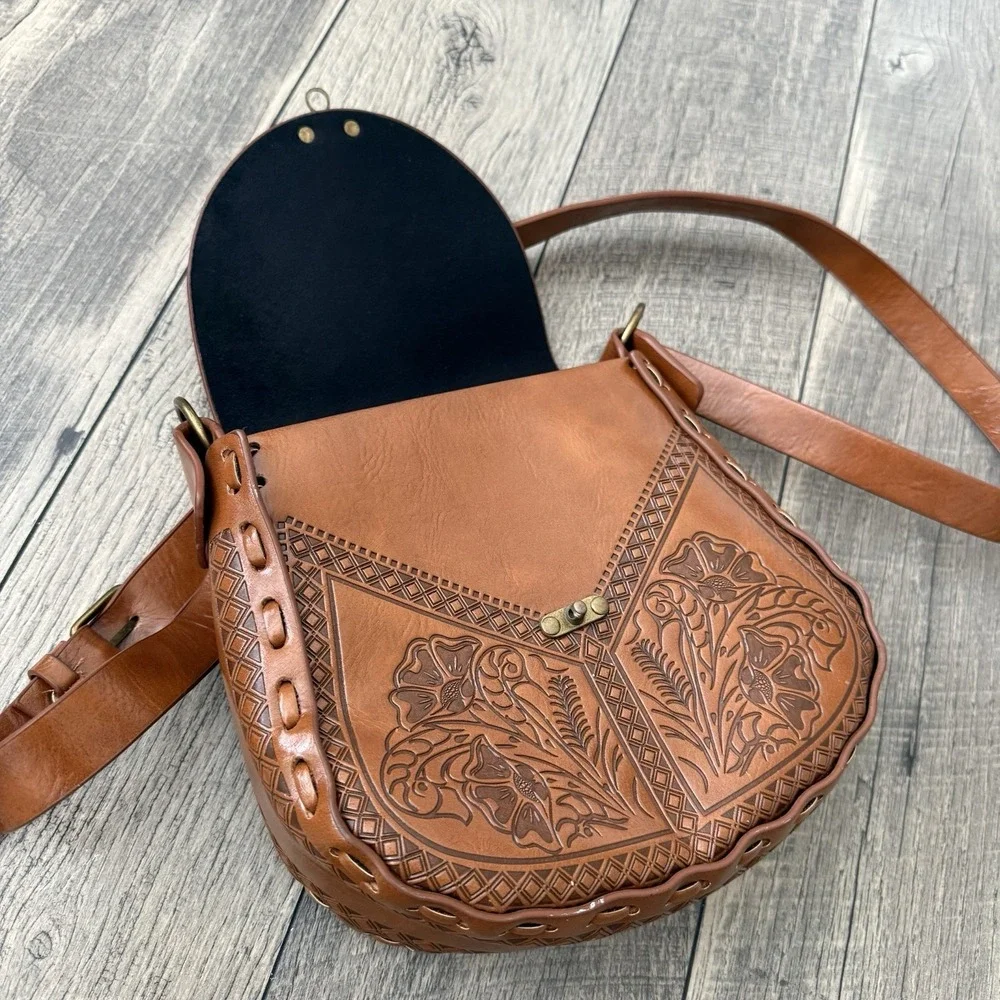 Alma Mia Tooled Leather‎ Crossbody Bag Brown Boho Western Saddle Floral Embossed